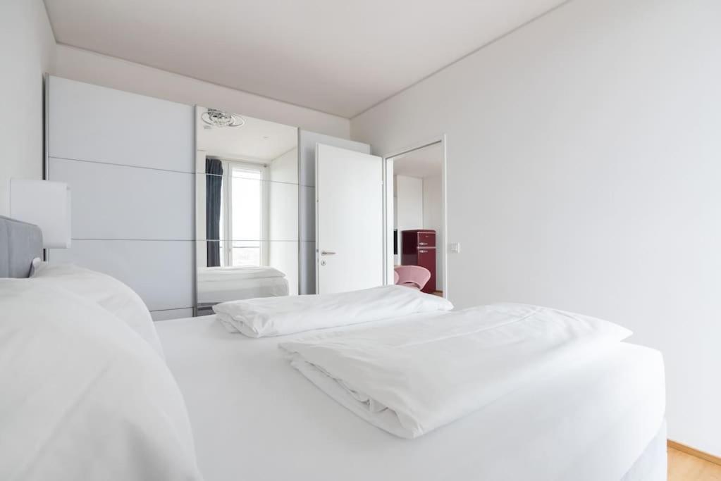 Апартаменты Hoch Hinaus, Neu Und Stilvoll Mit Pool Am Dach Вена Экстерьер фото